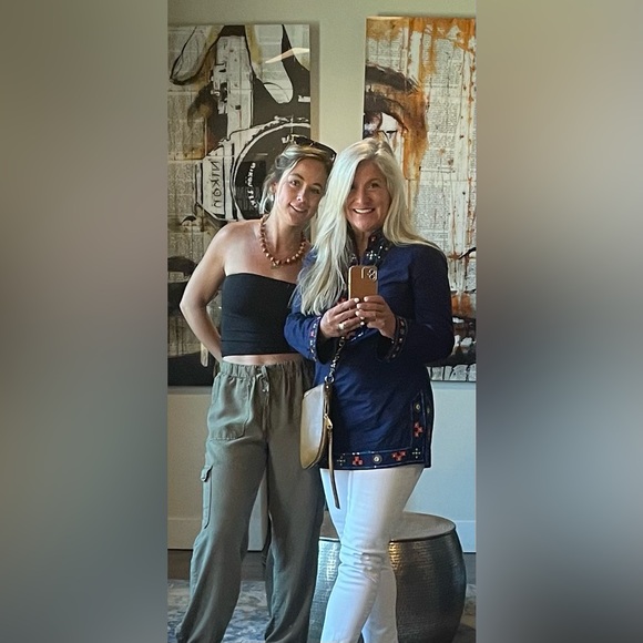 Meet your Posher, Lisa - Picture 3 of 7